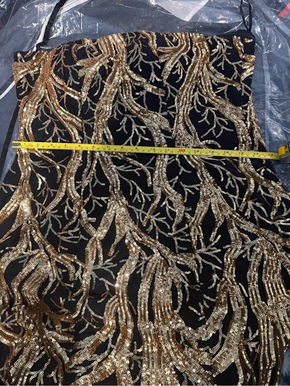 Sale! Elegant Black and Gold Evening Gown - Picture 8 of 10